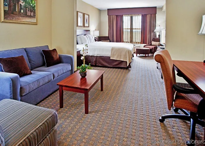 Hotel Hilton Garden Charleston Airport 3*